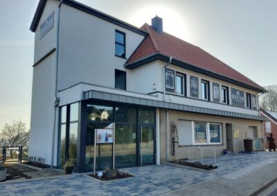 Errichtung eines Anbaus an einem Museum